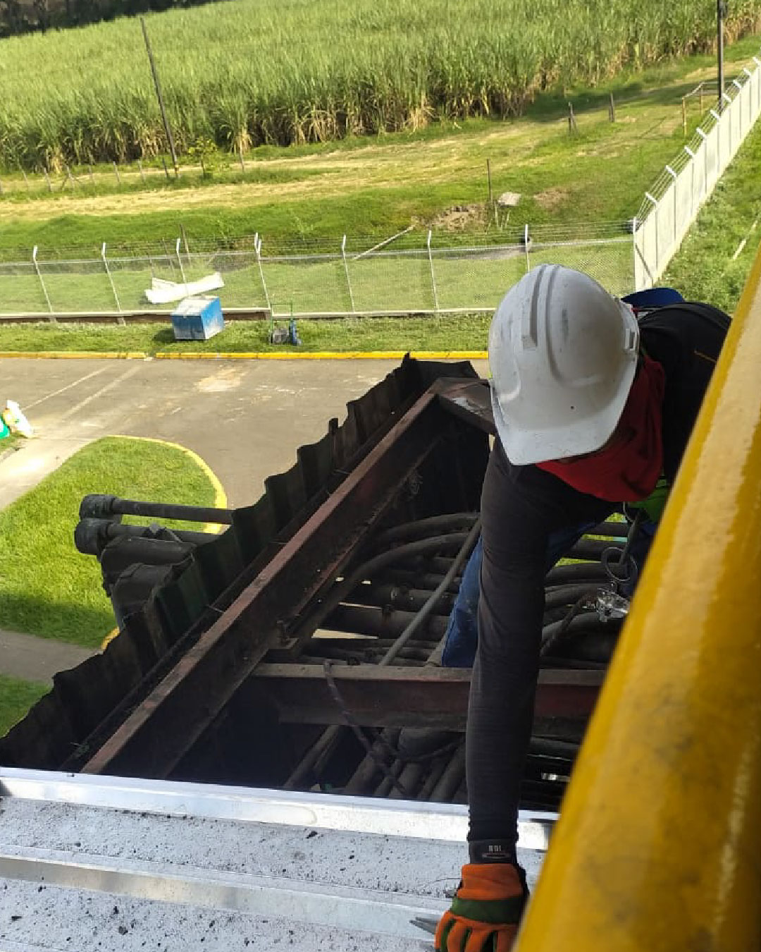 Mantenimiento Cerramiento Industrial Mayaguez_Mesa de trabajo 1 copia 4